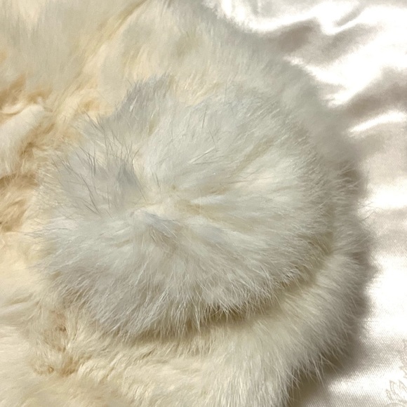 Vintage Retro 60s Ivory Rabbit Fur Stole with Satin Lining - Picture 11 of 12